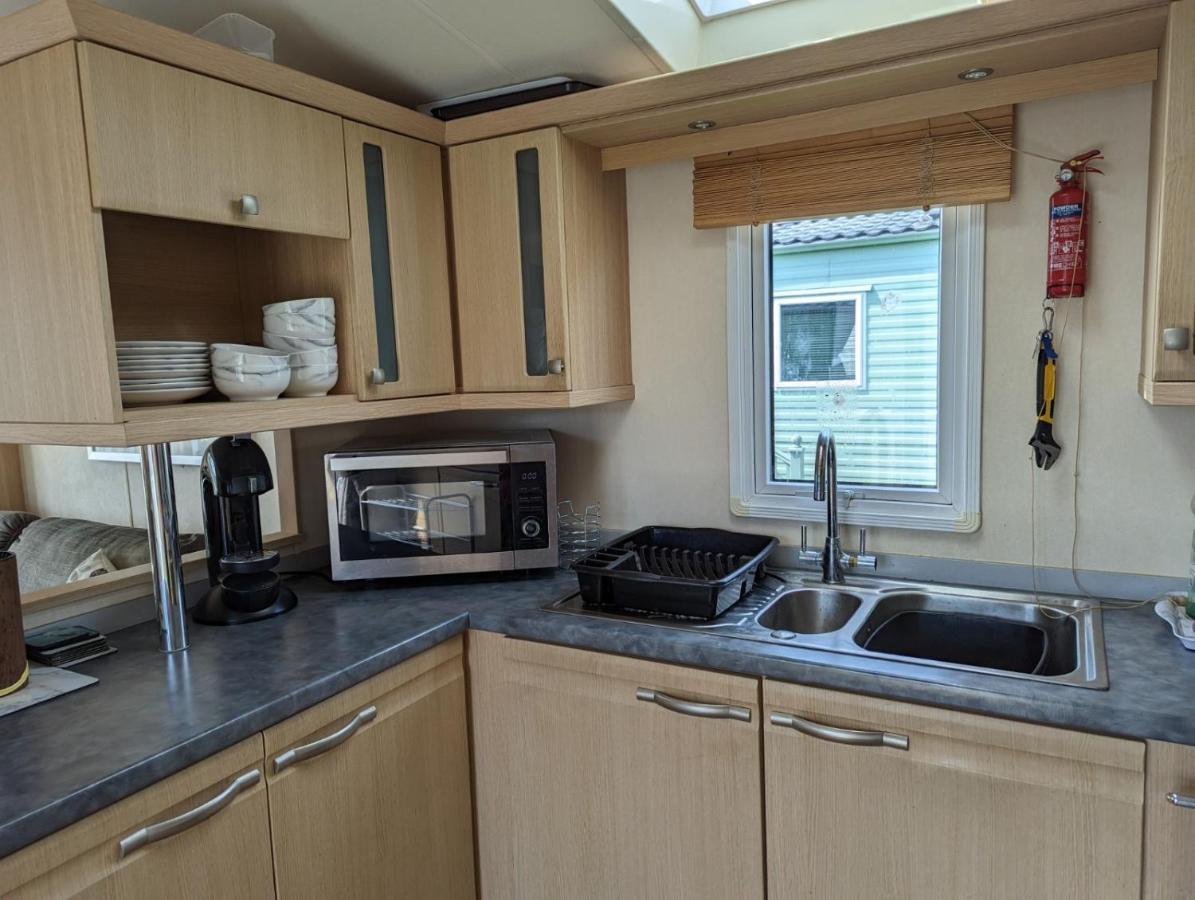 6 Berth Holiday Home On Ocean Edge Near Morecambe Heysham Εξωτερικό φωτογραφία